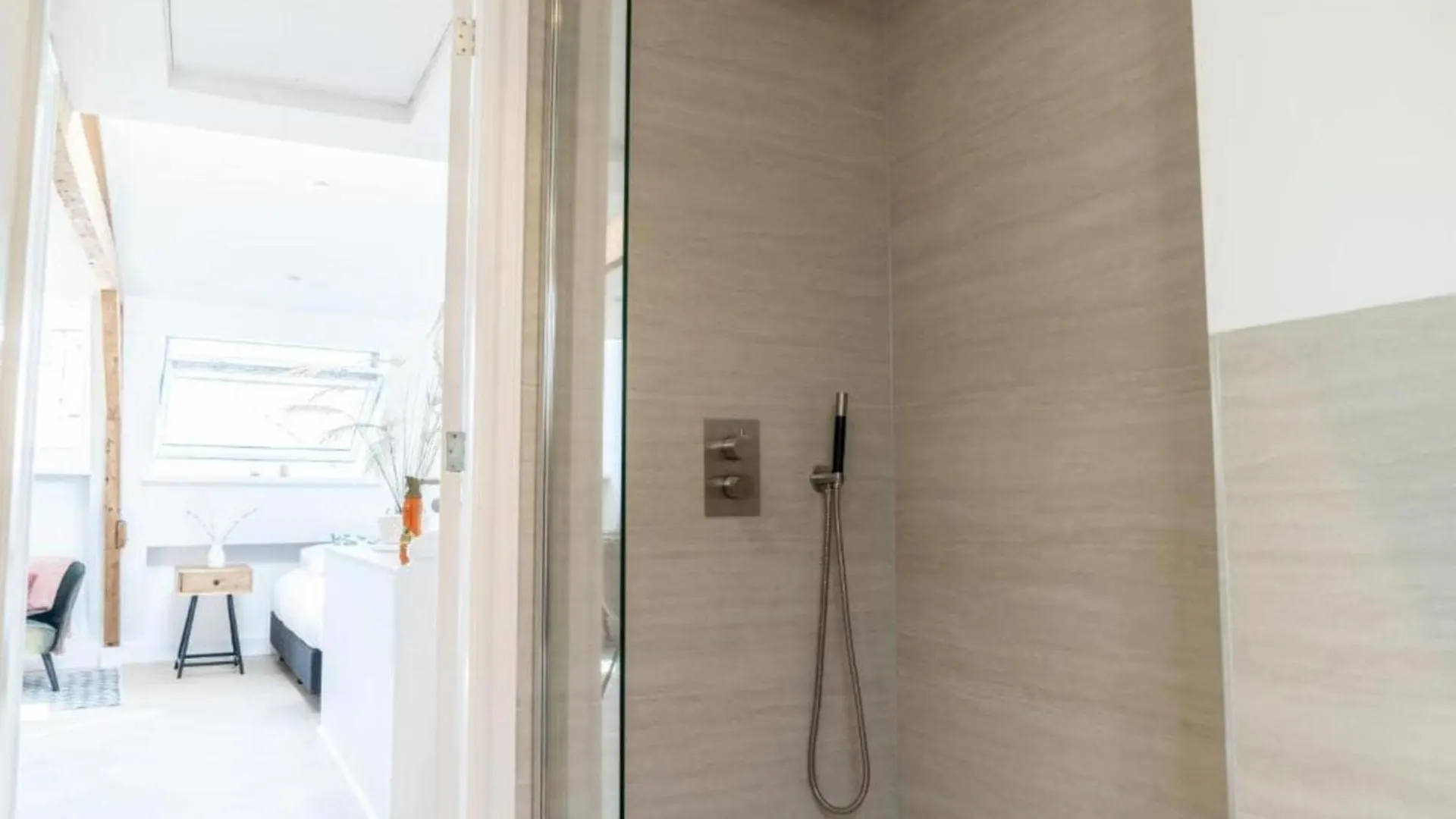Cozy One Bedroom Apartments At Centrum Amsterdam